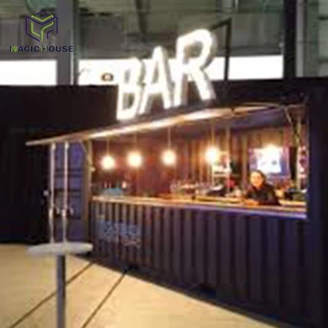 প্রস্তুত তৈরি চলনযোগ্য পোর্টেবল পাত্রে ওয়াইন বার